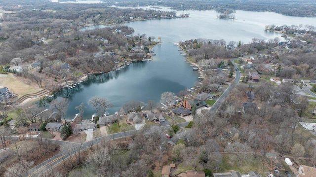 5821 Timber Trail SE, Prior Lake, MN 55372