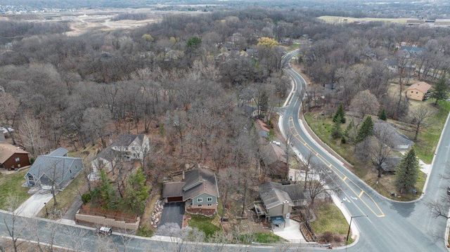 5821 Timber Trail SE, Prior Lake, MN 55372