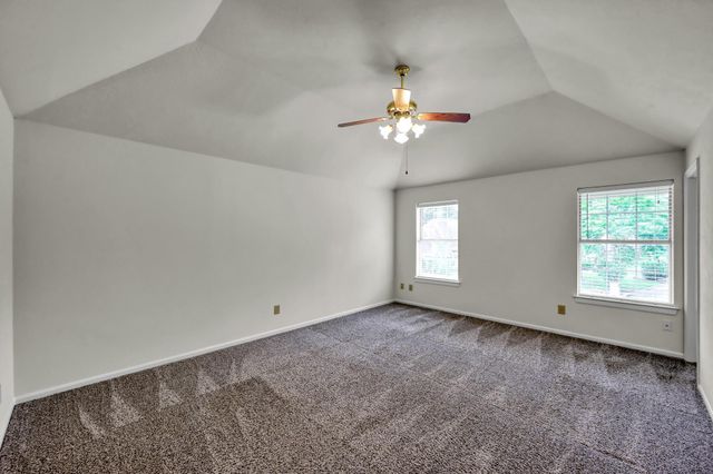 114 Regency Way, Conroe, TX 77304