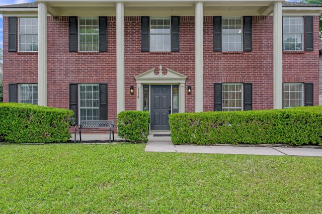 114 Regency Way, Conroe, TX 77304