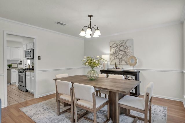 114 Regency Way, Conroe, TX 77304