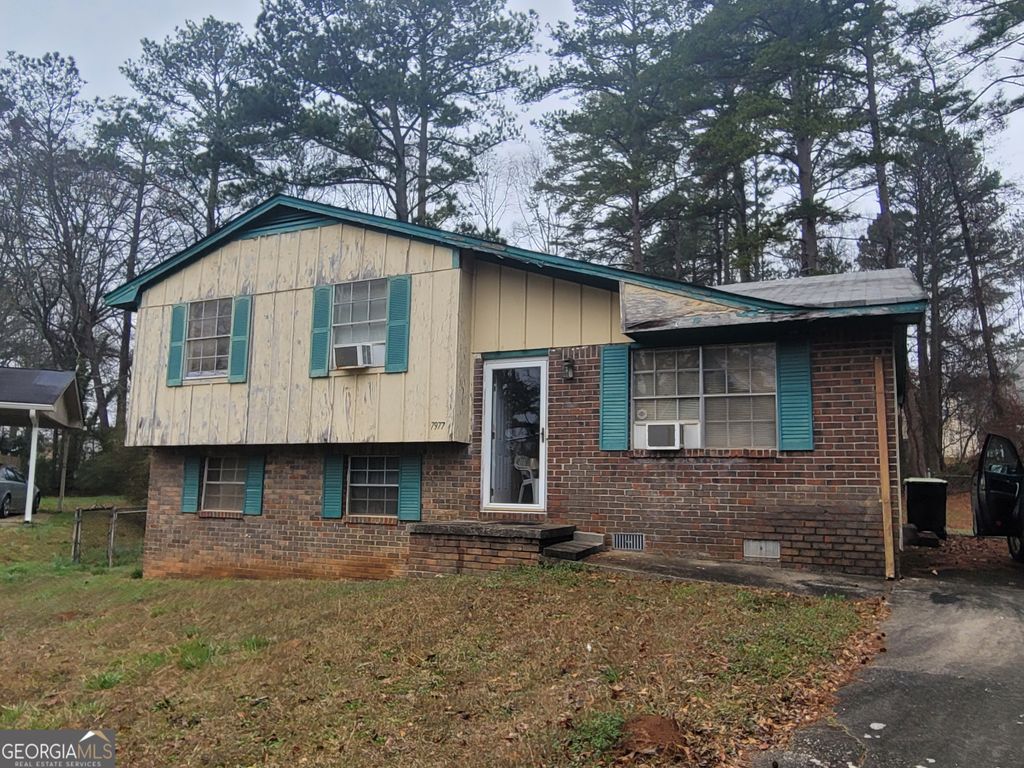 7977 Flanders Ct, Jonesboro, GA 30238