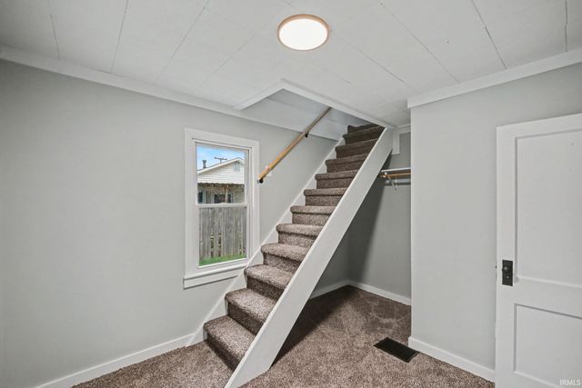 714 Maple Street, Monticello, IN 47960