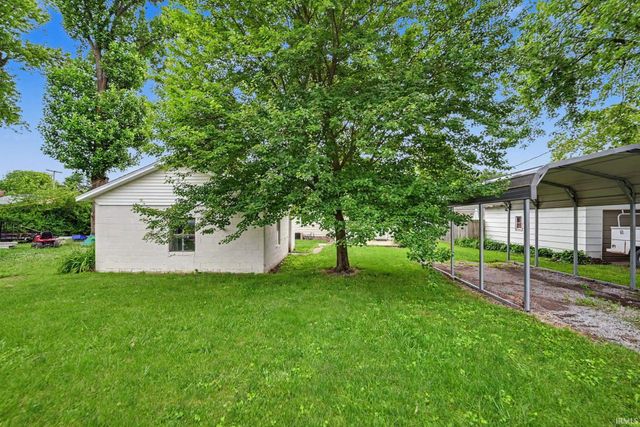 714 Maple Street, Monticello, IN 47960