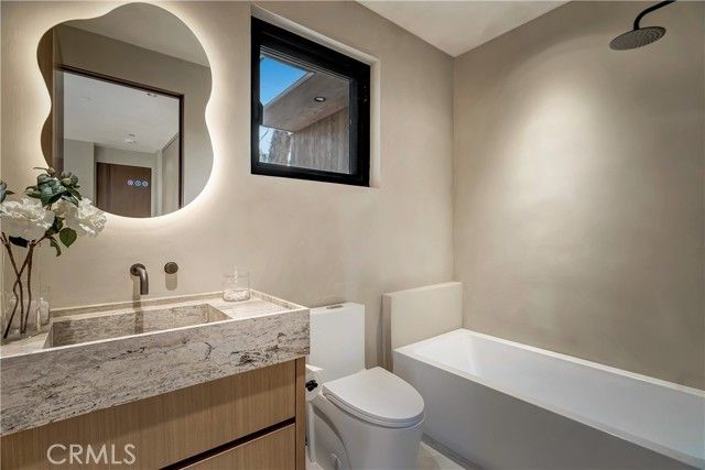 13221 Hesby, Sherman Oaks, CA 91423