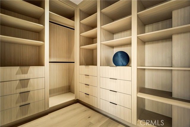 13221 Hesby, Sherman Oaks, CA 91423