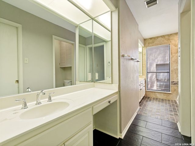 3451 HUNTERS RUN ST, San Antonio, TX 78230