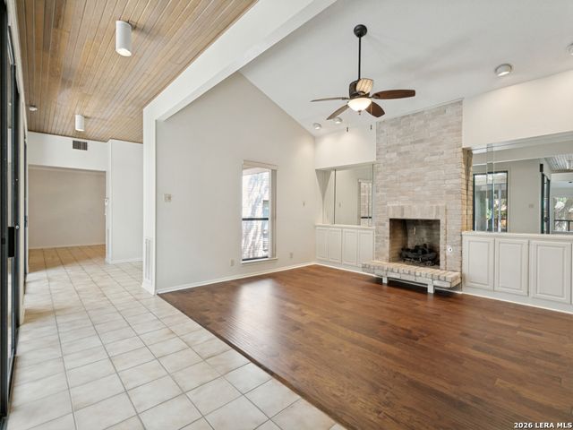 3451 HUNTERS RUN ST, San Antonio, TX 78230