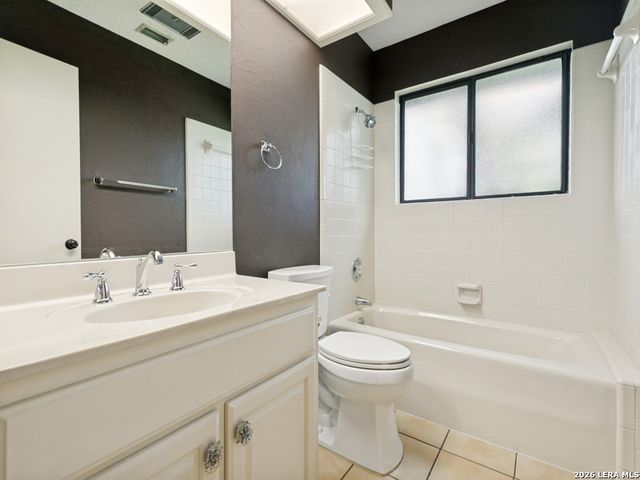 3451 HUNTERS RUN ST, San Antonio, TX 78230