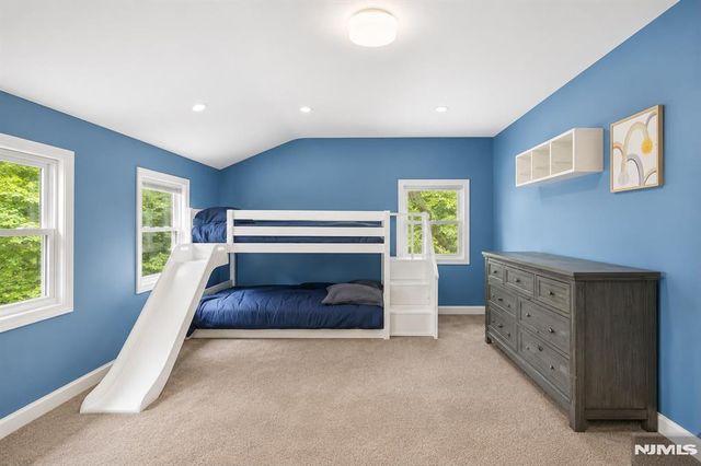 111 E Prospect Street, Waldwick, NJ 07463