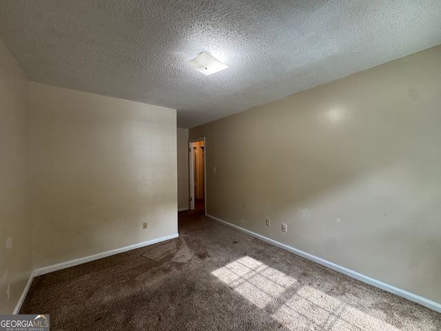 5140 High Point 21, Union City, GA 30291