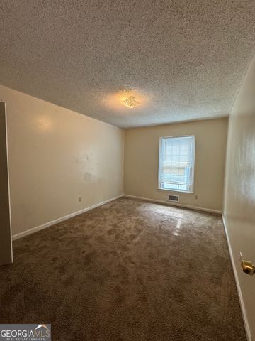 5140 High Point 21, Union City, GA 30291