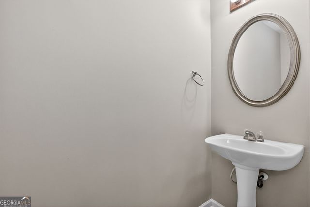 837 Crestwell Circle SW, Atlanta, GA 30331