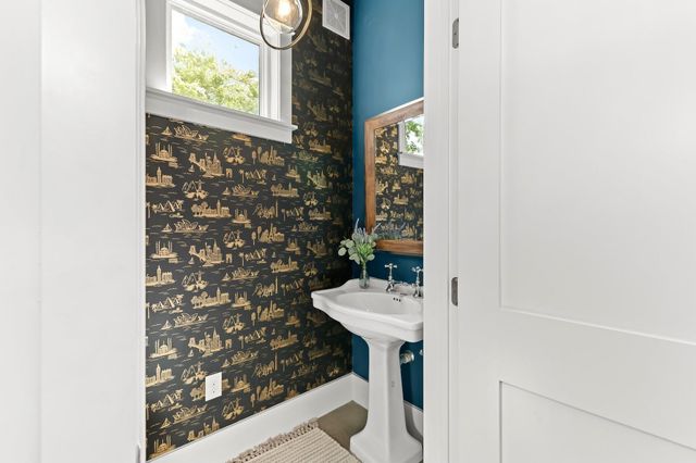 3206 Garden Villa LN A, Austin, TX 78704