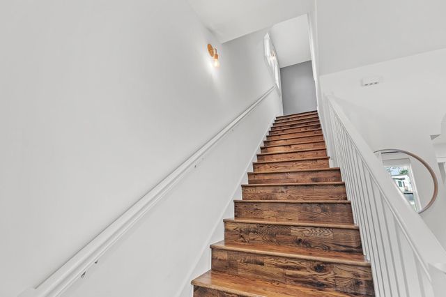 3206 Garden Villa LN A, Austin, TX 78704