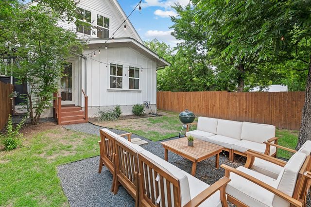 3206 Garden Villa LN A, Austin, TX 78704