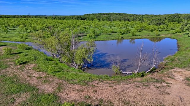 8791 State Hwy 59 S, Bowie, TX 76230