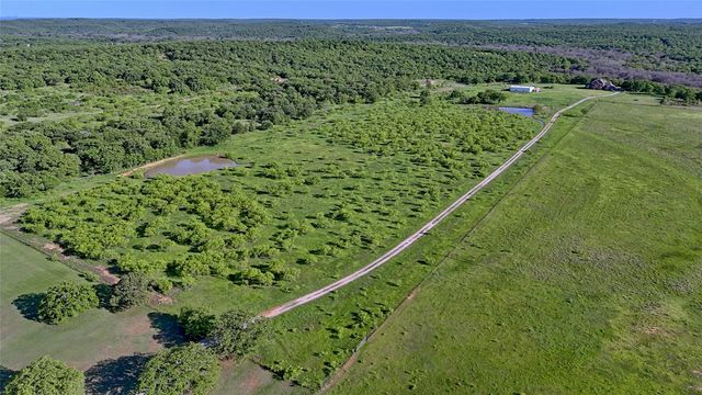 8791 State Hwy 59 S, Bowie, TX 76230