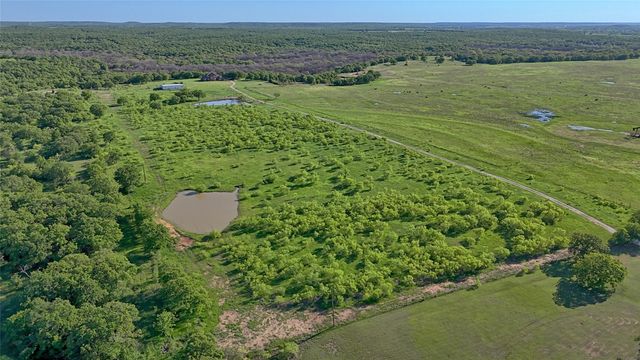 8791 State Hwy 59 S, Bowie, TX 76230