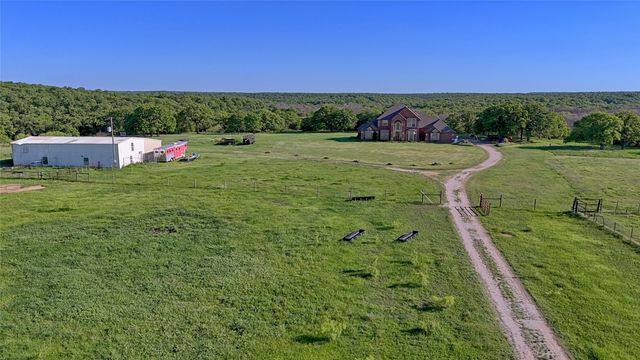 8791 State Hwy 59 S, Bowie, TX 76230