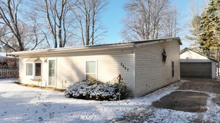 2427 Courtney Drive, Harrison, MI 48625
