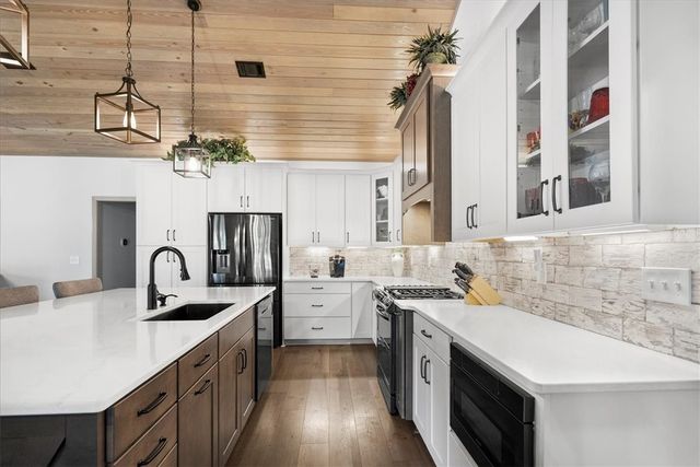 1330 SR 110 Highway E, Waynesville, GA 31566