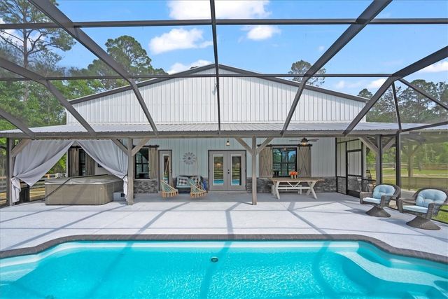 1330 SR 110 Highway E, Waynesville, GA 31566