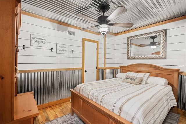 1330 SR 110 Highway E, Waynesville, GA 31566