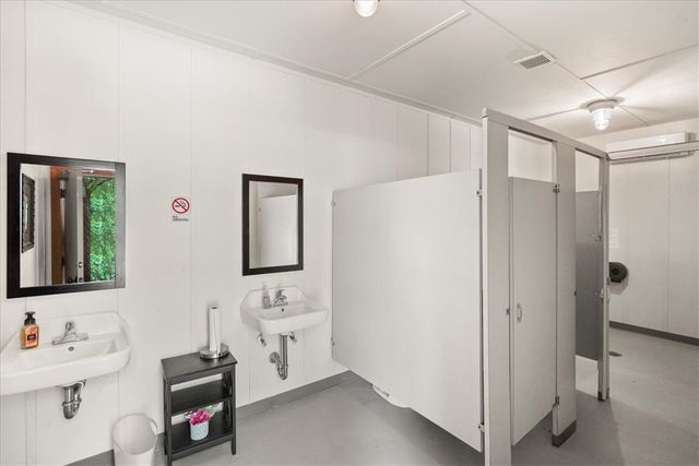 1330 SR 110 Highway E, Waynesville, GA 31566