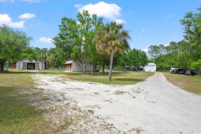 1330 SR 110 Highway E, Waynesville, GA 31566