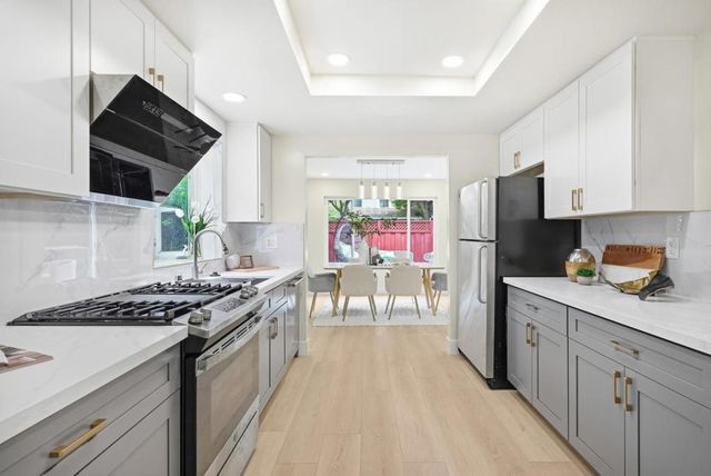 1020 Polk Lane, San Jose, CA 95117