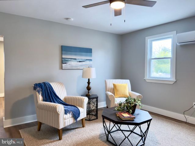 4460 HORSESHOE PIKE, Honey Brook, PA 19344