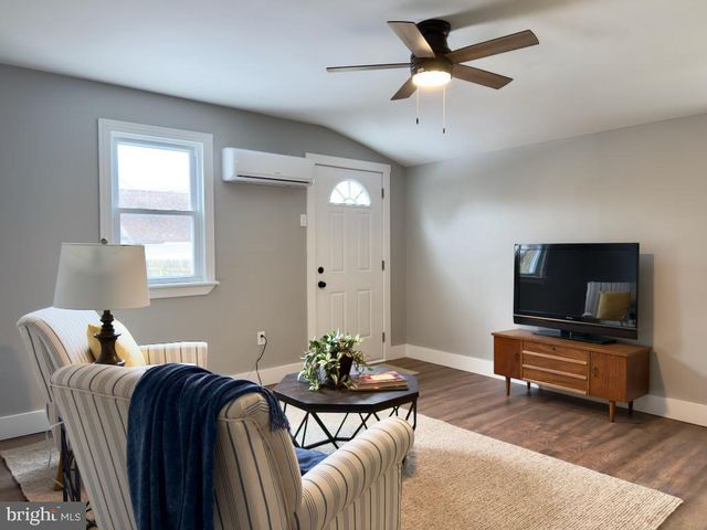 4460 HORSESHOE PIKE, Honey Brook, PA 19344