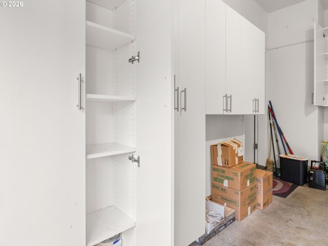 13385 Sw KINGSTON Pl, Tigard, OR 97223
