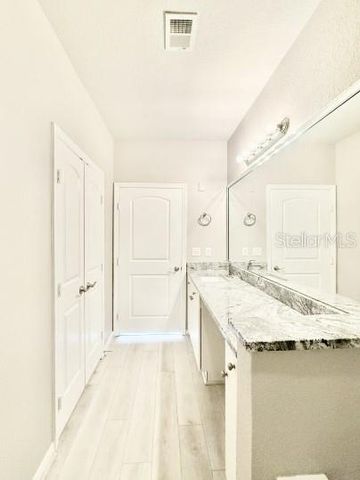 4221 W SPRUCE STREET 2427, Tampa, FL 33607