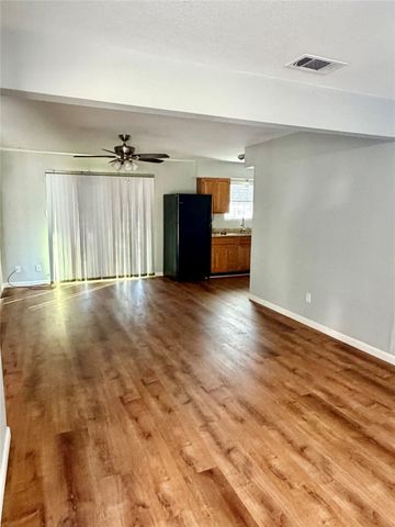 318 NE Michael Drive, Burleson, TX 76028