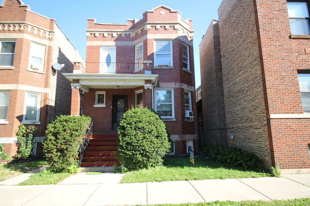 3905 N Christiana Avenue 1, Chicago, IL 60618