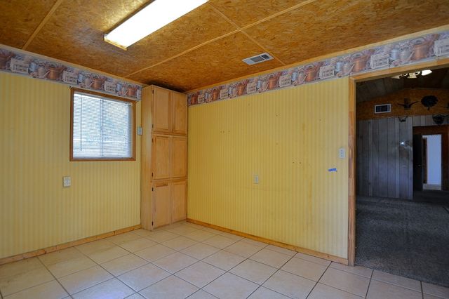 270 Sanders Rd, Center Point, TX 78010