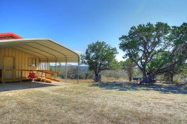 270 Sanders Rd, Center Point, TX 78010