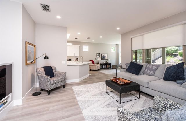 1631 Andover Ln, Lincoln, CA 95648