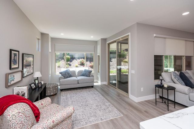 1631 Andover Ln, Lincoln, CA 95648