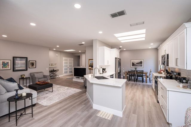 1631 Andover Ln, Lincoln, CA 95648