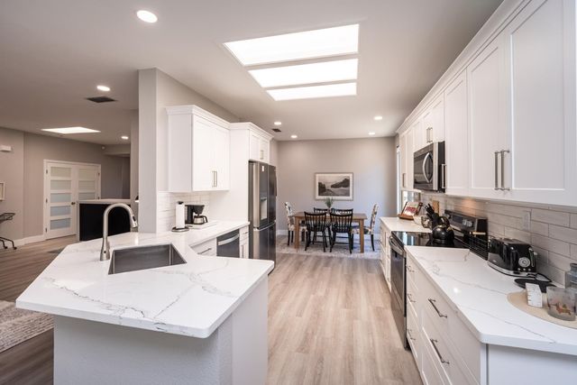 1631 Andover Ln, Lincoln, CA 95648