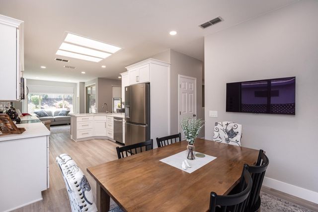 1631 Andover Ln, Lincoln, CA 95648