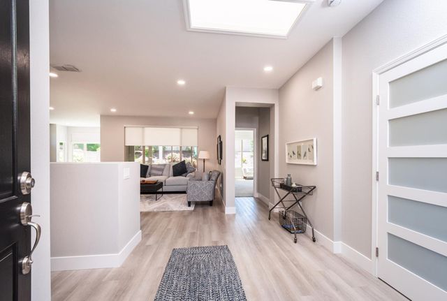 1631 Andover Ln, Lincoln, CA 95648