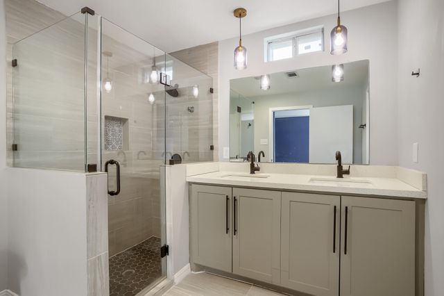 16505 Cornwall Street, Jersey Village, TX 77040