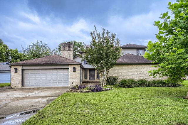 16505 Cornwall Street, Jersey Village, TX 77040
