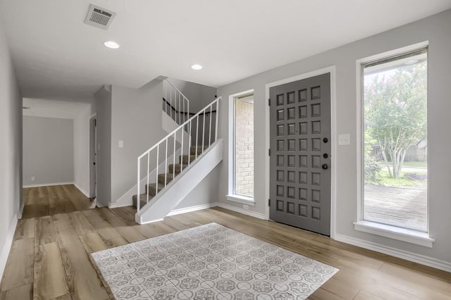 16505 Cornwall Street, Jersey Village, TX 77040