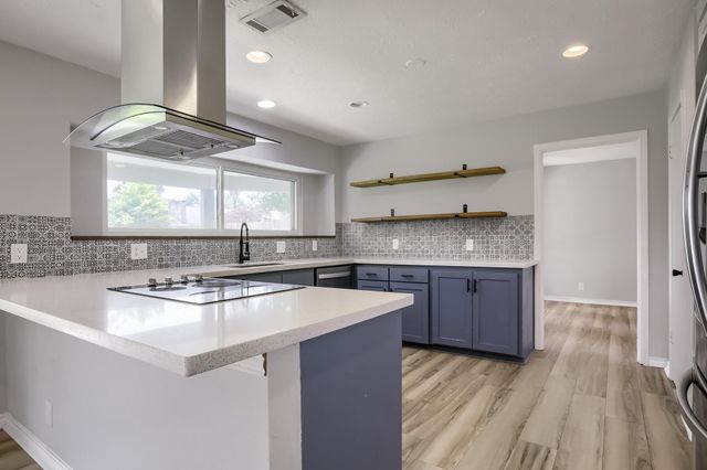 16505 Cornwall Street, Jersey Village, TX 77040