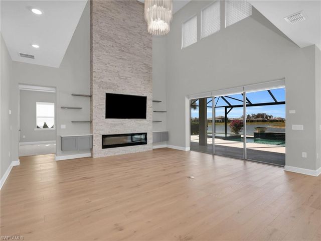 20060 Hartford BLVD, Estero, FL 33928